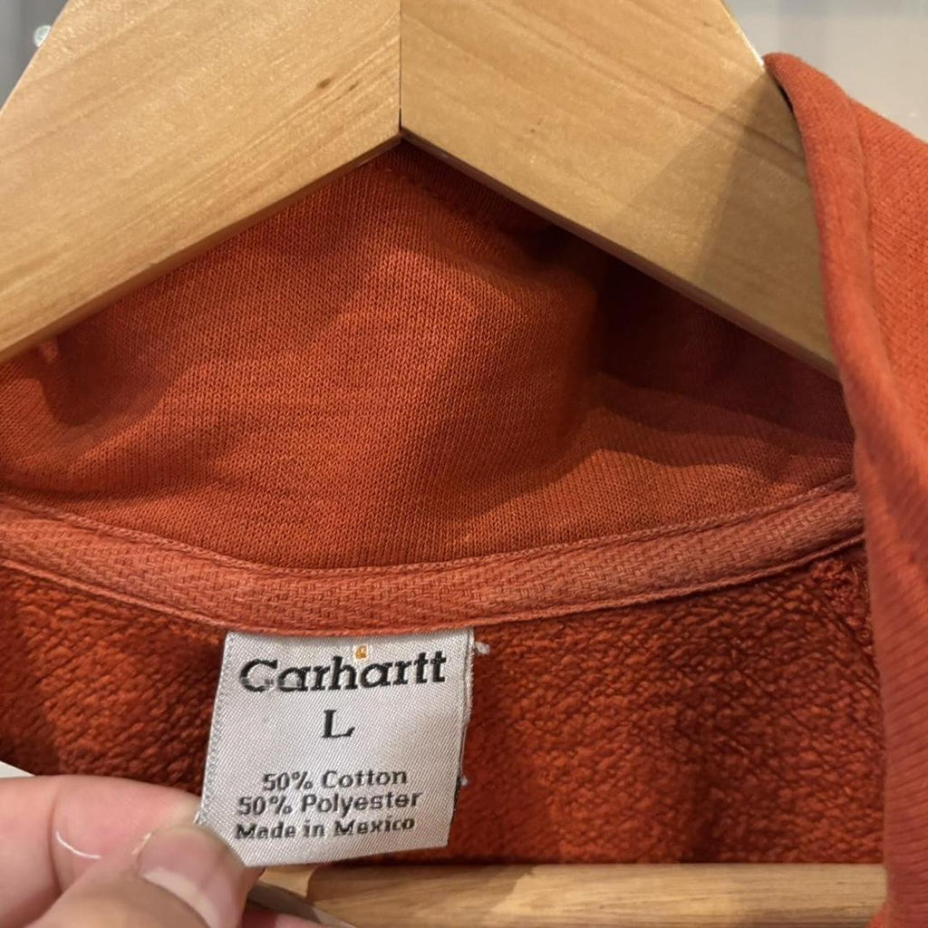 MA2207EI-F - Vintage Retro Essential Orange Carhartt 1/4 Zip Jumper Sweatshirt with embroidered patch pocket logo #90s #workwear #carhartt #skater #y2k