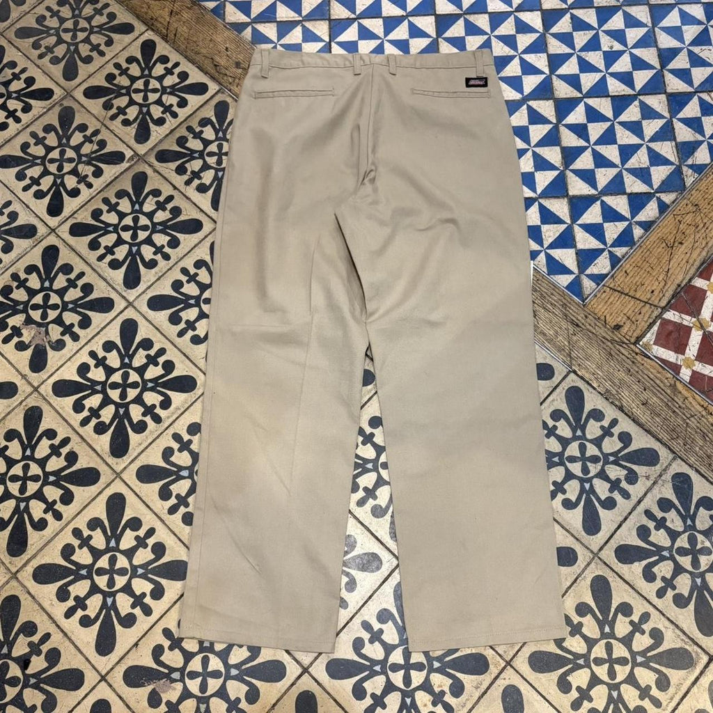 BR2306HU-F - Vintage Retro Essential Beige Dickies Trousers pants casual workwear #skater #utility #workwear #carpenter #dickies