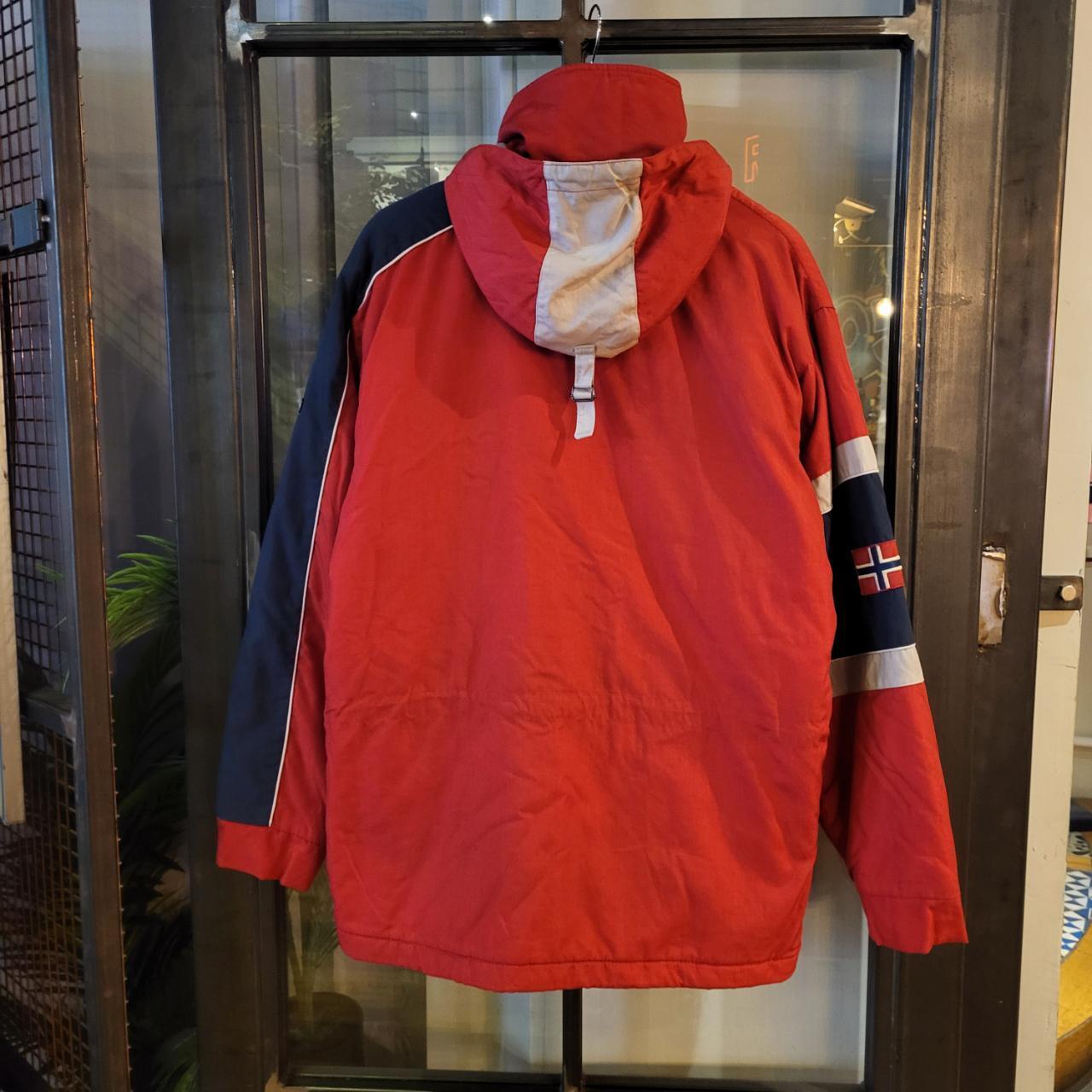 WCJ003F - American Vintage Retro Essential Two Block Red Navy Napapijri Geographic Voyage Cordura Teflon Coat Full Zip Up Hooded Jacket #expedition #outdoors #napapijri #90s #gorpcore