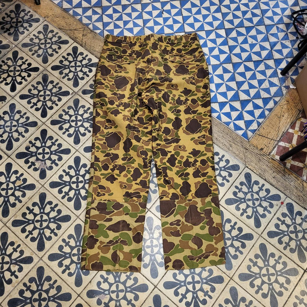 RTB033P - Vintage retro essential woodland RealTree adjustable cargos camo camouflage Carpenter Pants Trousers Jeans embroidered bottoms wide bagg straight leg hip hop skater 90s y2k workwear style