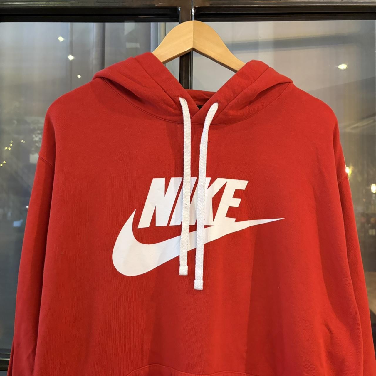 SWT698F-P - Vintage Retro Essential Red Nike Sweatshirt Hoodie with spell out swoosh print logo #90s #sportswear #essential #nike #y2k