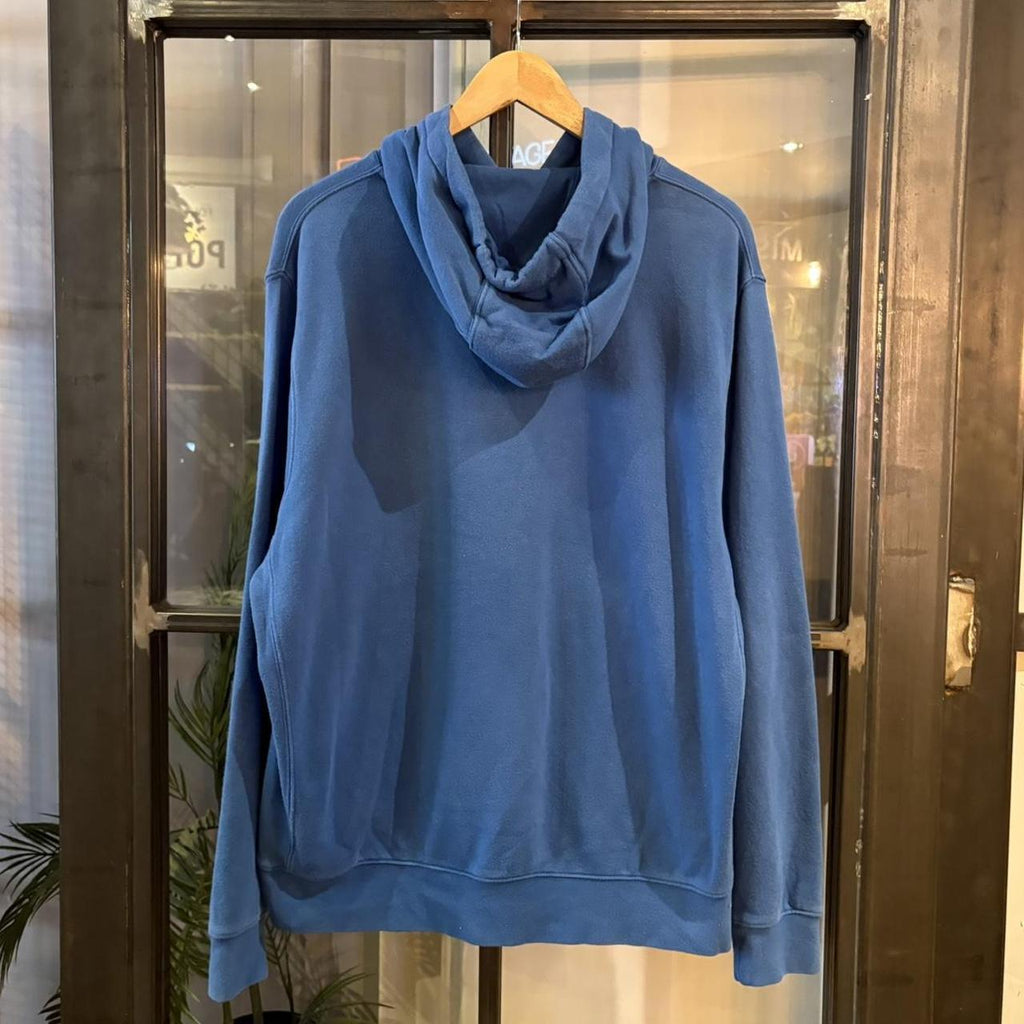 0325G48UF-P - Vintage Retro Essential Blue Nike Sweatshirt Hoodie with embroidered spell out swoosh logo #sportswear #essential #nike #y2k #hoodie
