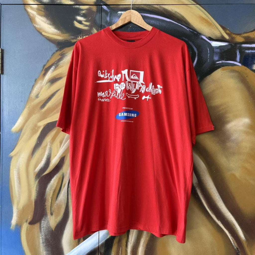Vintage QuikSilver T Shirt Mens XL Red Graphic Print World Cup Xbox Etnies Skate Surf Tee Top 90s