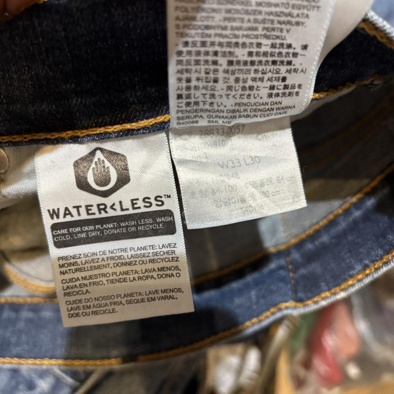 0325F37F - Vintage retro essential Levi’s 512 Light Blue Wash Denim Jenas Trousers pants  #denim #fit #levis #levis512 #slimfit