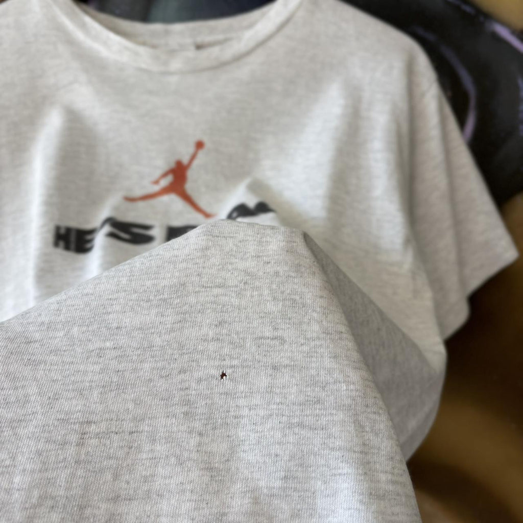Vintage Nike Jordan T Shirt Tee Mens Small Grey Single Stitch Jumpman Graphic Print Logo NBA 90s Y2K