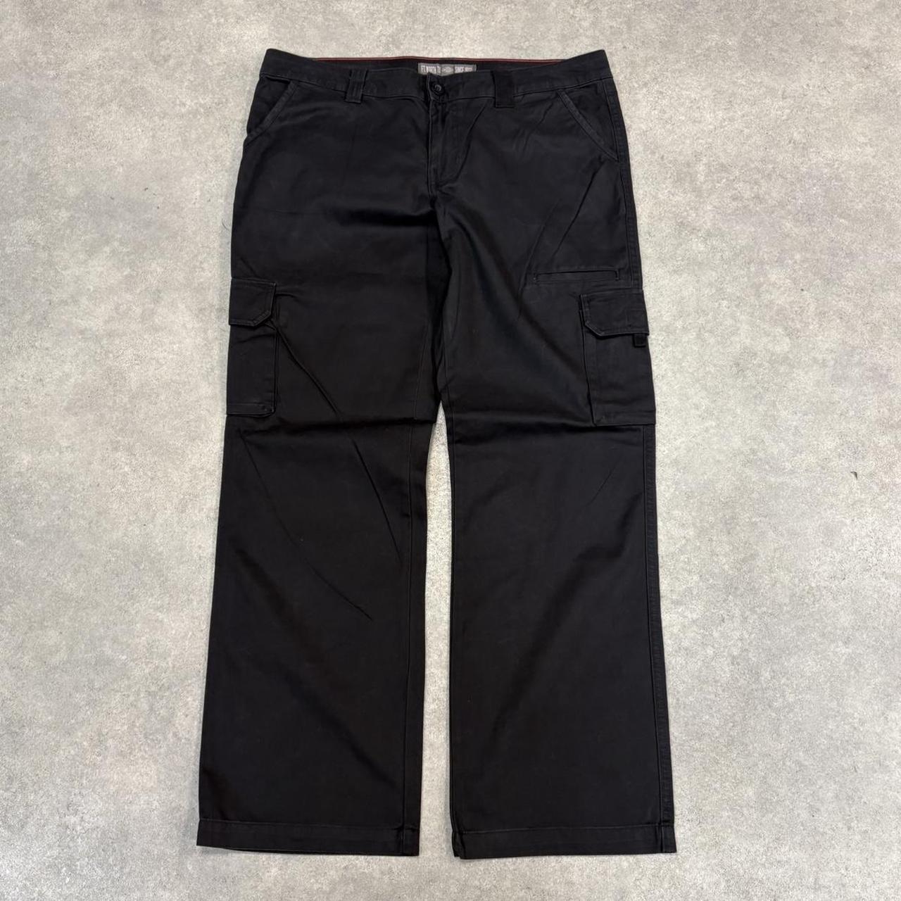 BR1912AAH-U - Vintage retro essential Black Dickies Straight Leg Cargo Trousers pants casual workwear #cargo #utility #workwear #straightleg #dickies