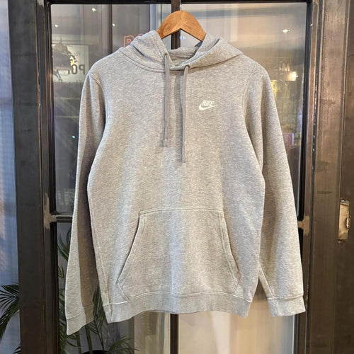 0325G91UF-P - Vintage Retro Essential Grey Nike Sweatshirt Hoodie with embroidered swoosh spell out logo #90s #sportswear #essential #nike #y2k