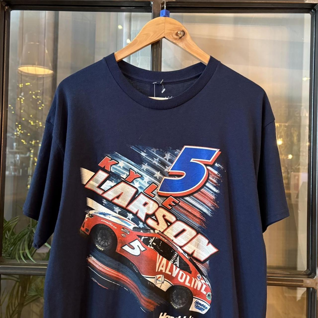 B0425A07F - Vintage Retro Essential Navy Kyle Larson Goodyear Hendrick Motorsports Graphic Print Top Tee T-shirt #y2k #nascar #racing #racer #graphic