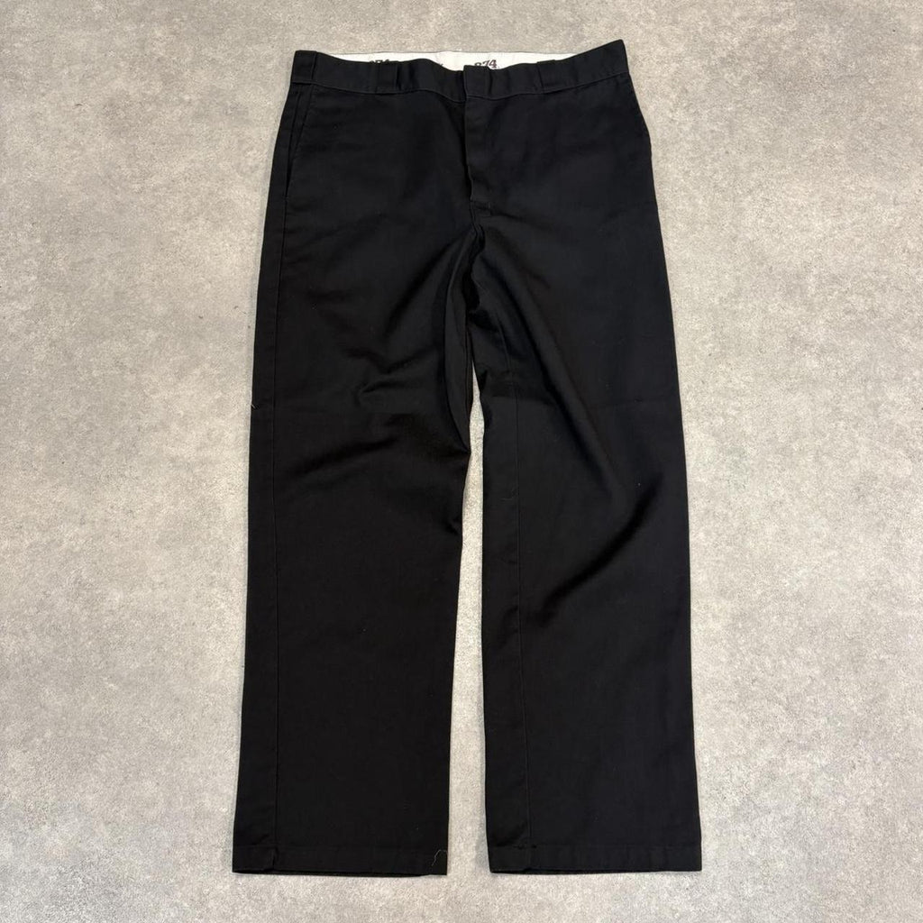 BR1011BD-U - Vintage retro essential Black Dickies Straight Leg Trousers pants casual workwear #skater #utility #workwear #straightleg #dickies
