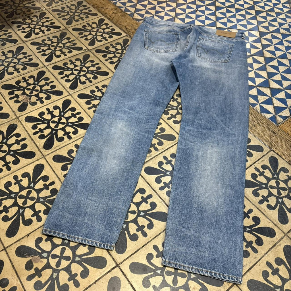 TRW534F - Vintage retro essential Edwin ED-80 Slim Tapered Contrast Two Tone Blue Wash Japanese Denim Jeans Trousers pants #denim #edwin #japanesedenim #slim #tapered