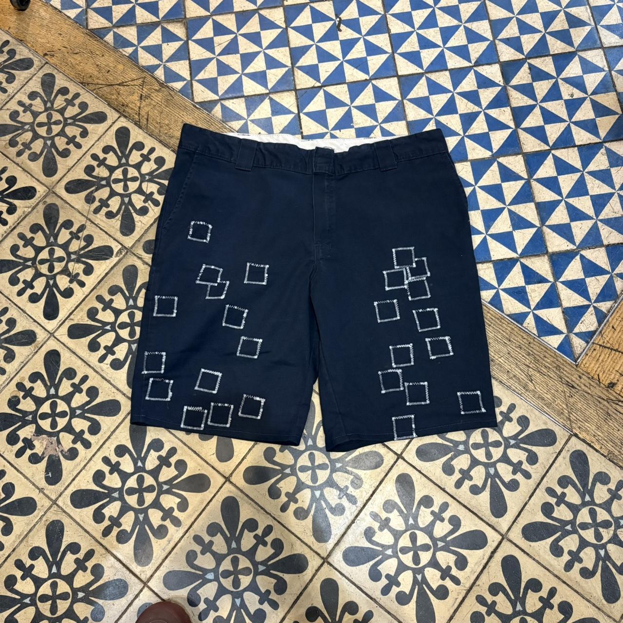 JRT100 - Vintage Retro Essential Dickies Navy Contrast Stitched patch work Navy Shorts Jorts with detailed patch Logo carpenter workwear #hiphop #90s #jorts #skater