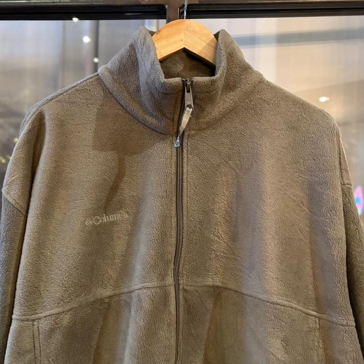 SWT663F - Vintage retro essential Grey / Khaki Columbia full zip up outdoor sweatshirt fleece jacket #columbia #outdoor #expedition #hike #gorpcore