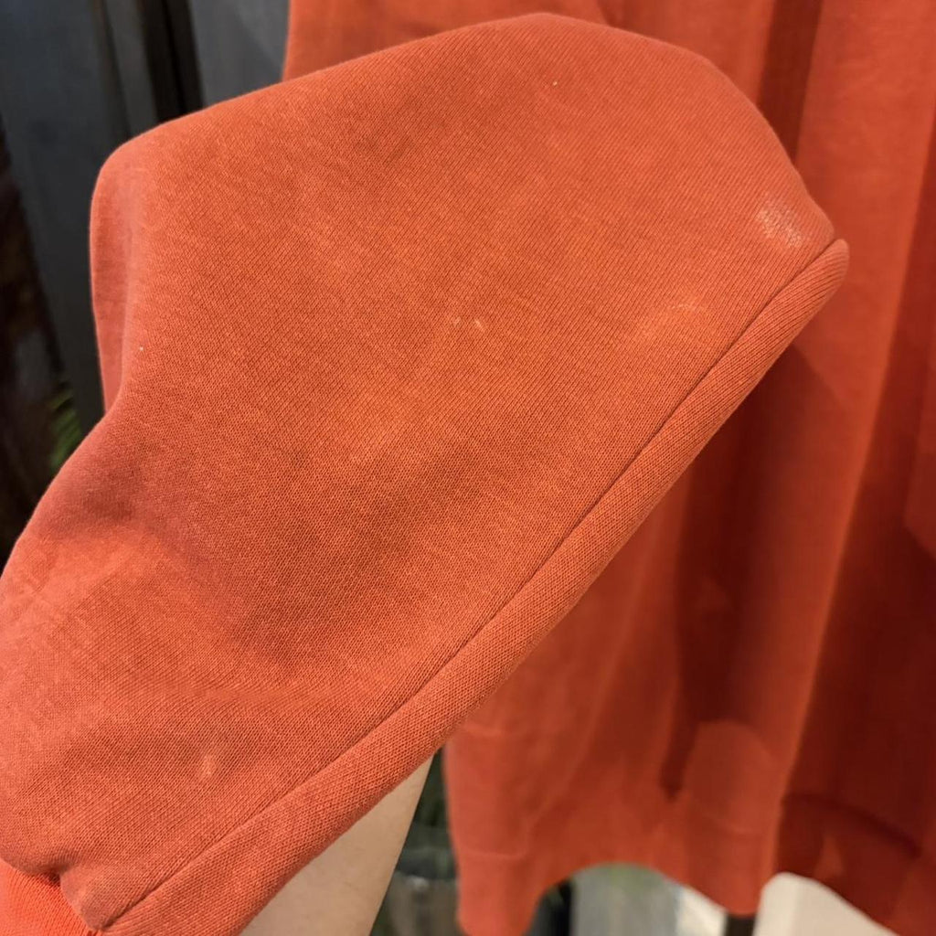 MA2207EI-F - Vintage Retro Essential Orange Carhartt 1/4 Zip Jumper Sweatshirt with embroidered patch pocket logo #90s #workwear #carhartt #skater #y2k