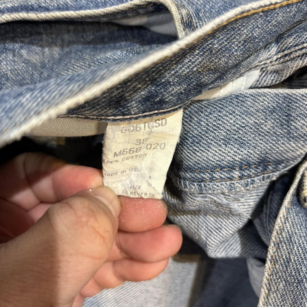 JRT107 - Vintage Retro Essential Wrangler Mid Blue Wash Denim Shorts Jorts with detailed patch Logo carpenter workwear #hiphop #90s #jorts #skater