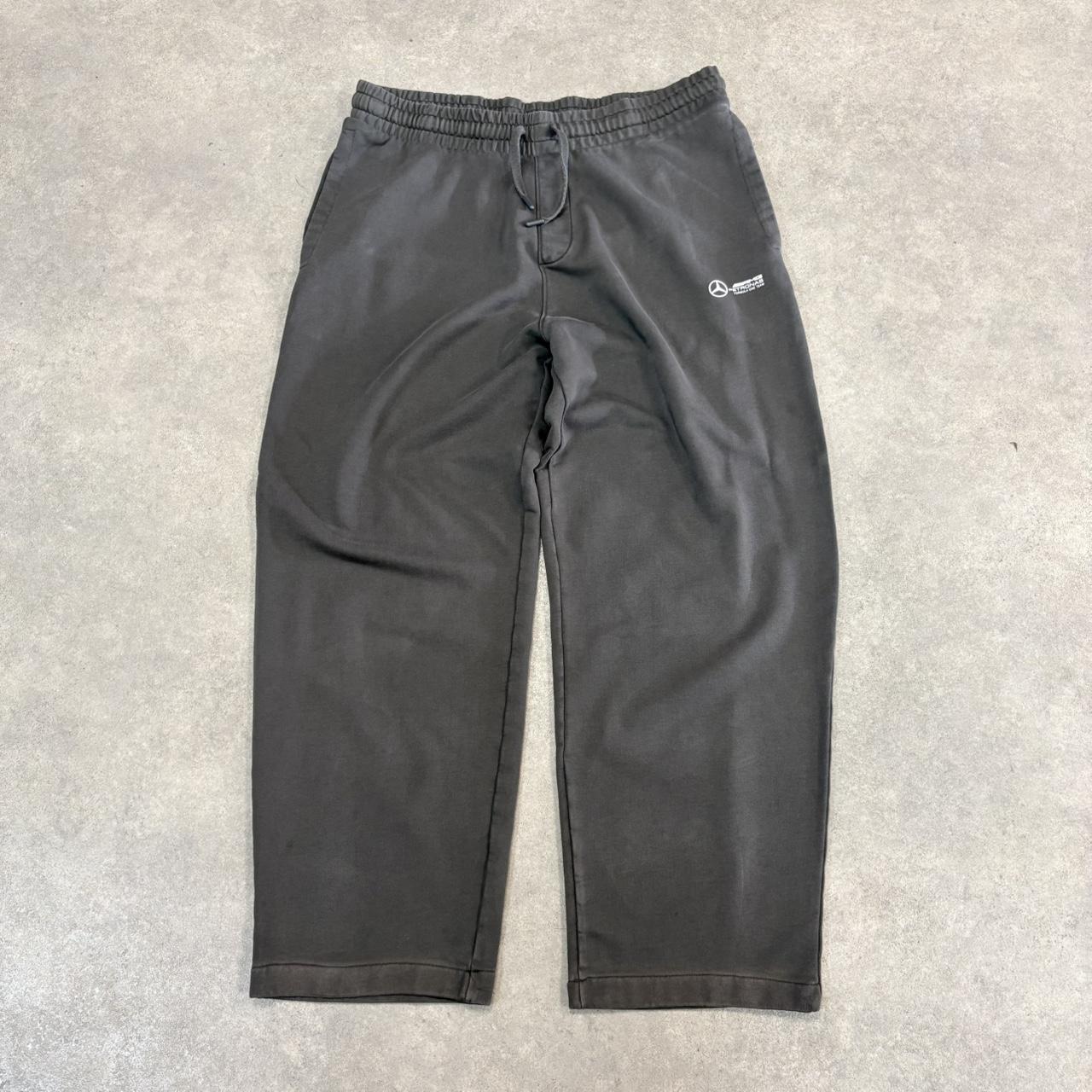 TRD1703A-U - Vintage retro essential Green Mercedes-AMG Petronas F1 Team printed logos sweat-pants joggers casual #joggers #mercedes #motorsports #petronas #f1