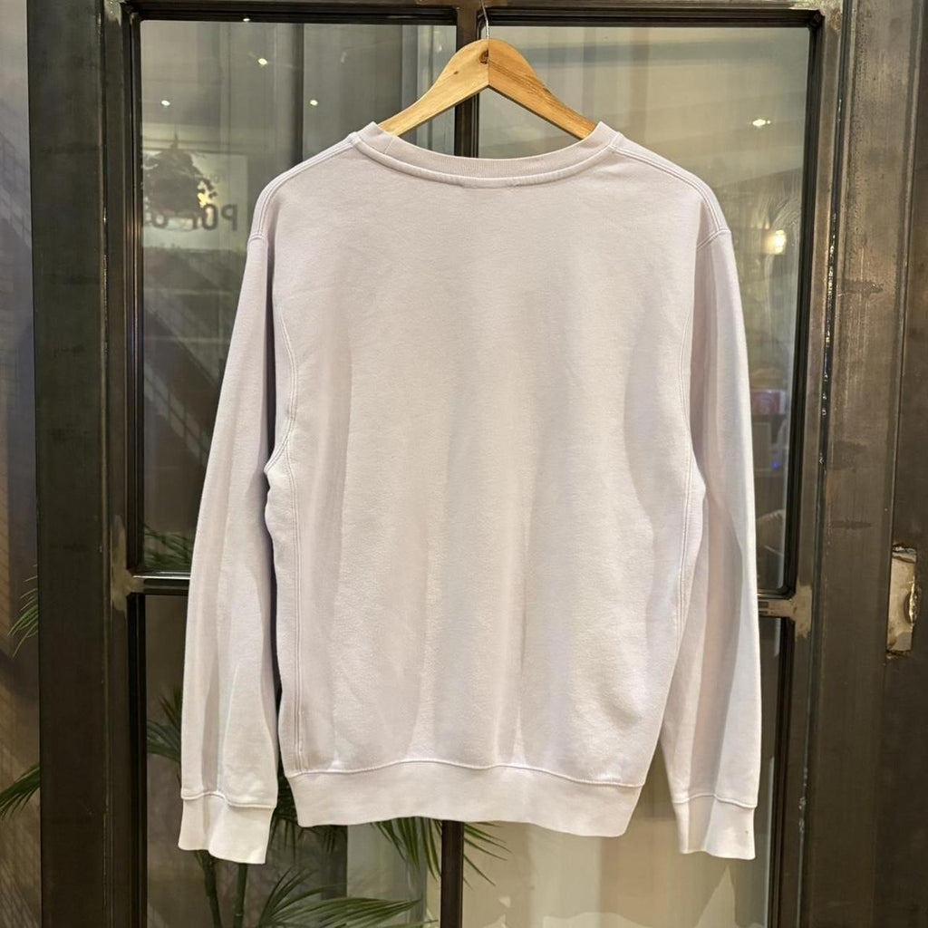 MA2207HV-P - Vintage Retro Essential Lilac Nike Crewneck Jumper Sweatshirt with embroidered swoosh logo #90s #sportswear #essential #y2k #nike