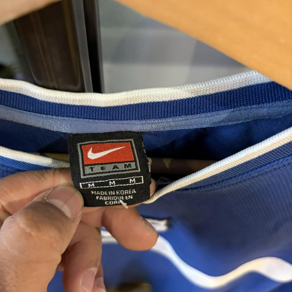 SWT686F - Vintage Retro Essential Blue Nike Crewneck Jumper Sweatshirt with embroidered mhs patch and centre swoosh logo #90s #sportswear #essential #y2k #nike