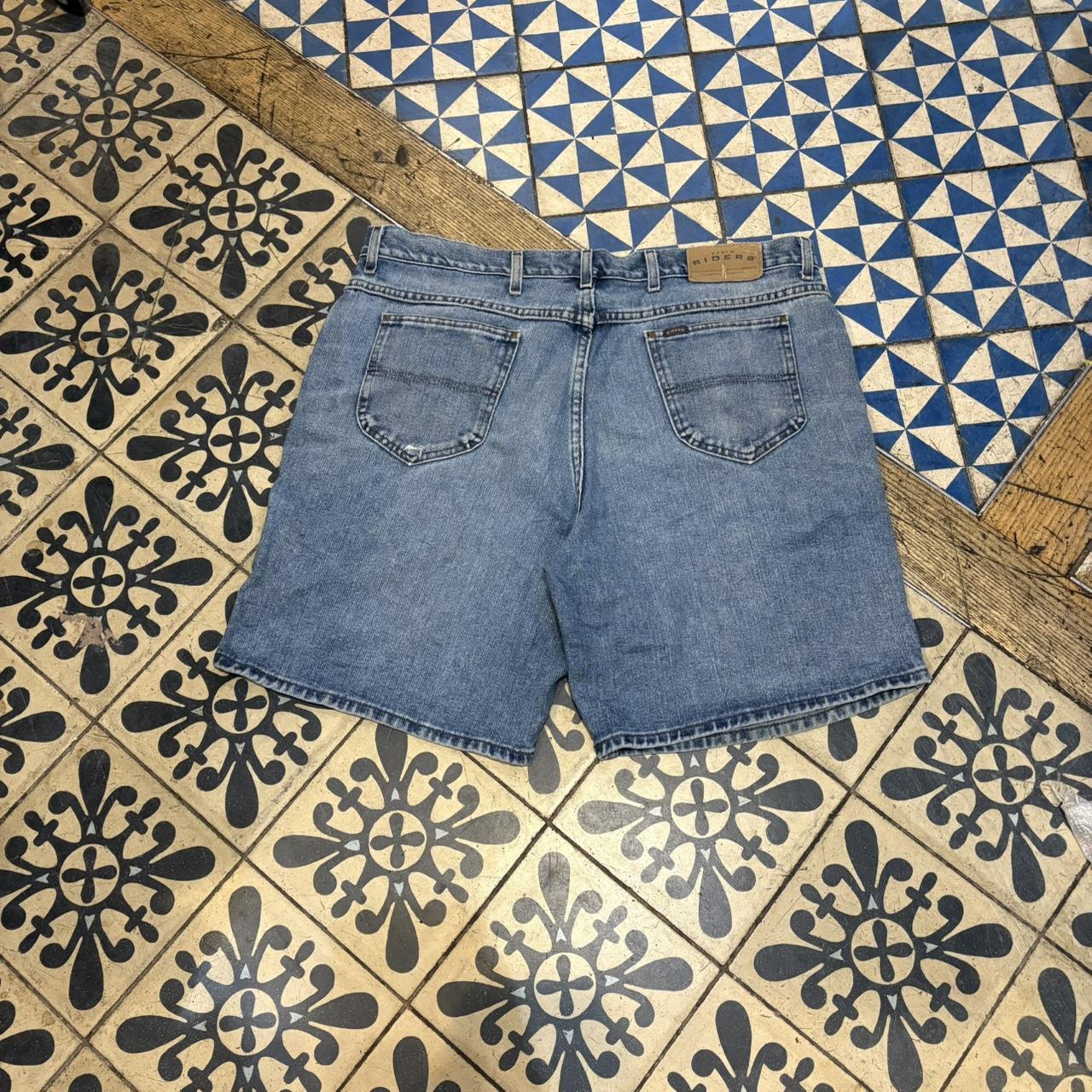 JRT108 - Vintage Retro Essential Rider Mid Blue Wash Denim Shorts Jorts with detailed patch Logo carpenter workwear #hiphop #90s #jorts #skater
