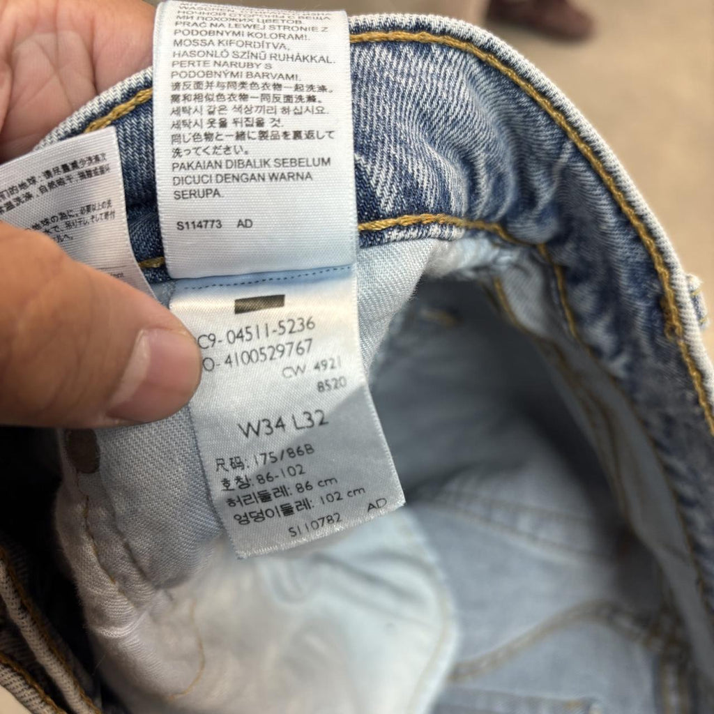 Vintage Levi's 511 Jeans Mens 34x32 Light Wash Denim Wash Straight Leg Trousers Cowboy Western USA 90s Y2K