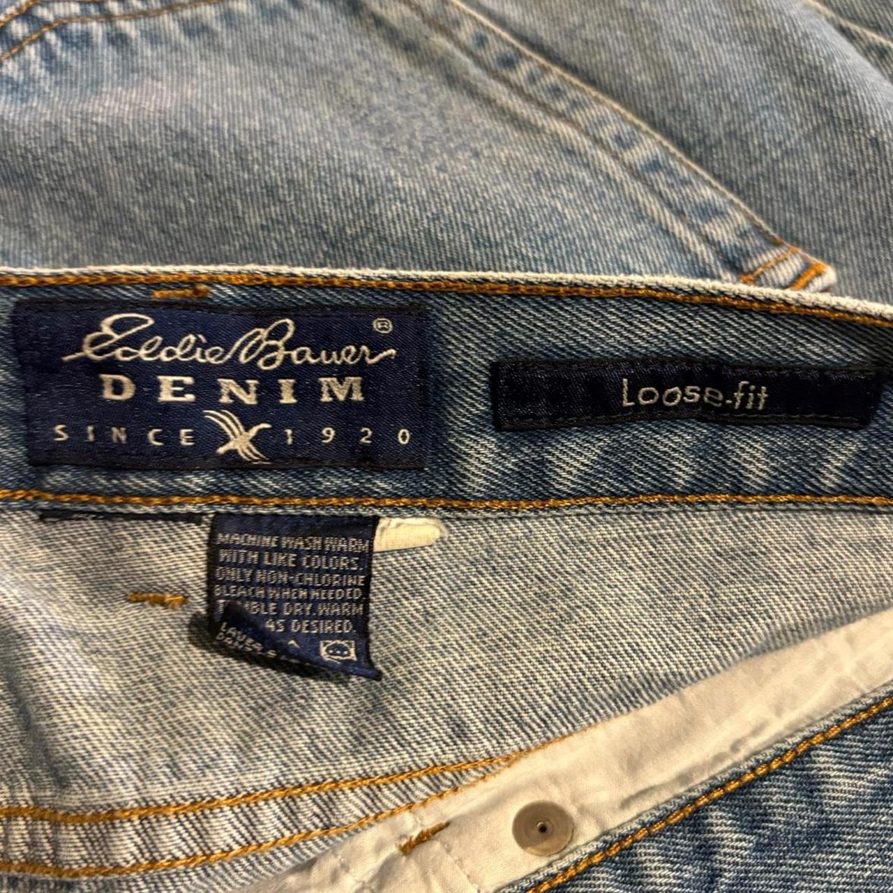 MA0503A-P - American Vintage Retro Essential Eddie Bauer Blue Wash Denim Shorts Jorts with detailed patch Logo hip hop baggy wide leg 90s 00s y2k grunge streetwear style workwear #hiphop #90s #jorts #skater #eddiebauer