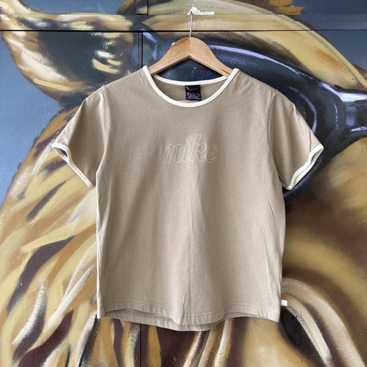 Vintage Nike T shirt Women’s Large Beige Baby Tee Cropped Ringer Chain Stitch Spell Out Logo Top 90s Y2K 00s