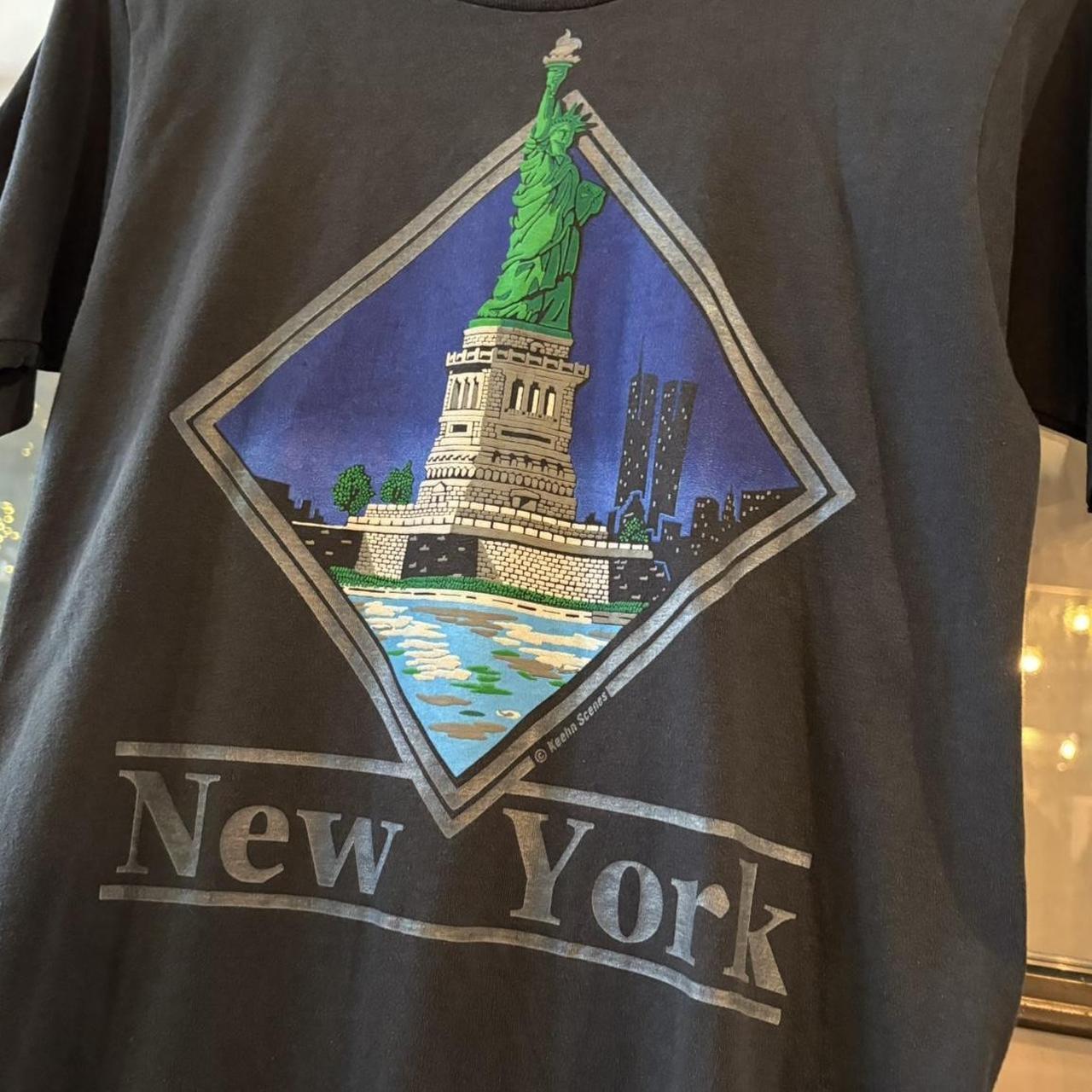 TEE626F - Vintage Retro Essential Black Single Stitch New York City Graphic Print Top Tee T-shirt #90s #graphic #newyork #singlestitch #location