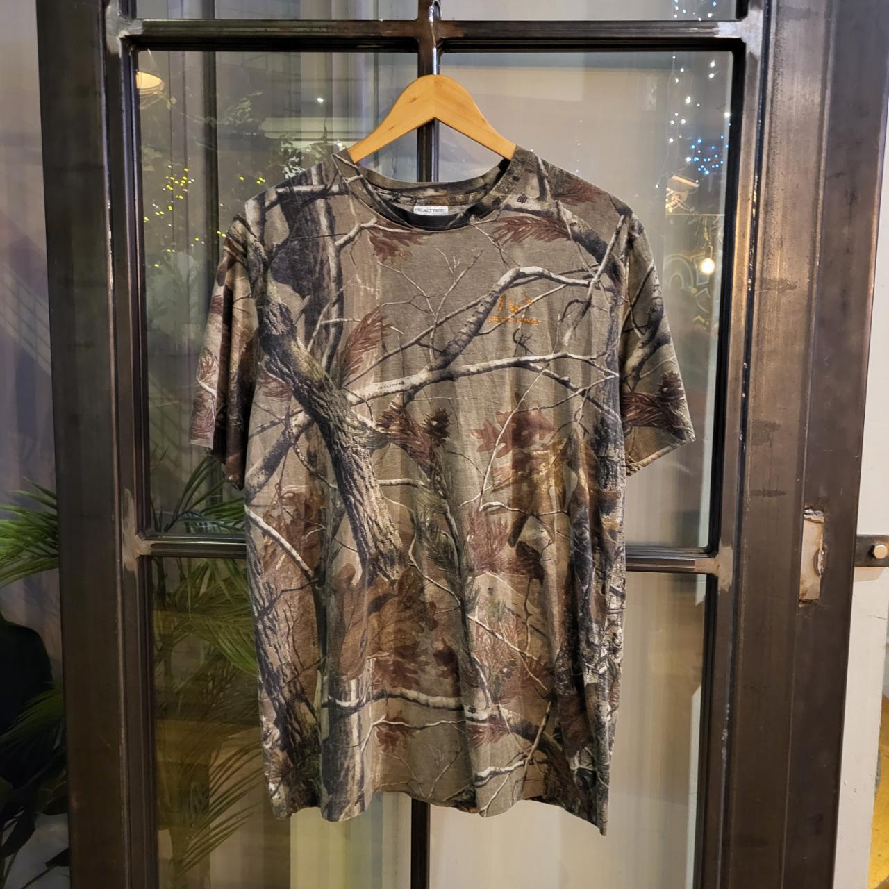 RTT185 - Vintage Retro essential RealTree Camouflage Khaki Green Brown Field Hunting graphic print Top T-Shirt Tee #realtree #camo #hunting #utility