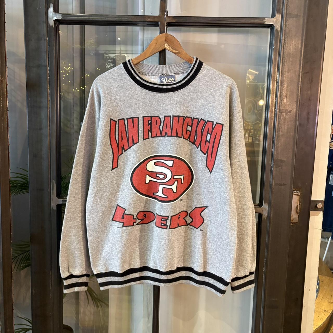 SWT617F - Vintage Retro Essential Grey Lee Sport NFL San Francisco 49ers Crewneck Jumper Sweatshirt with big print logo #49ers #sportswear #sanfran #y2k #leesport