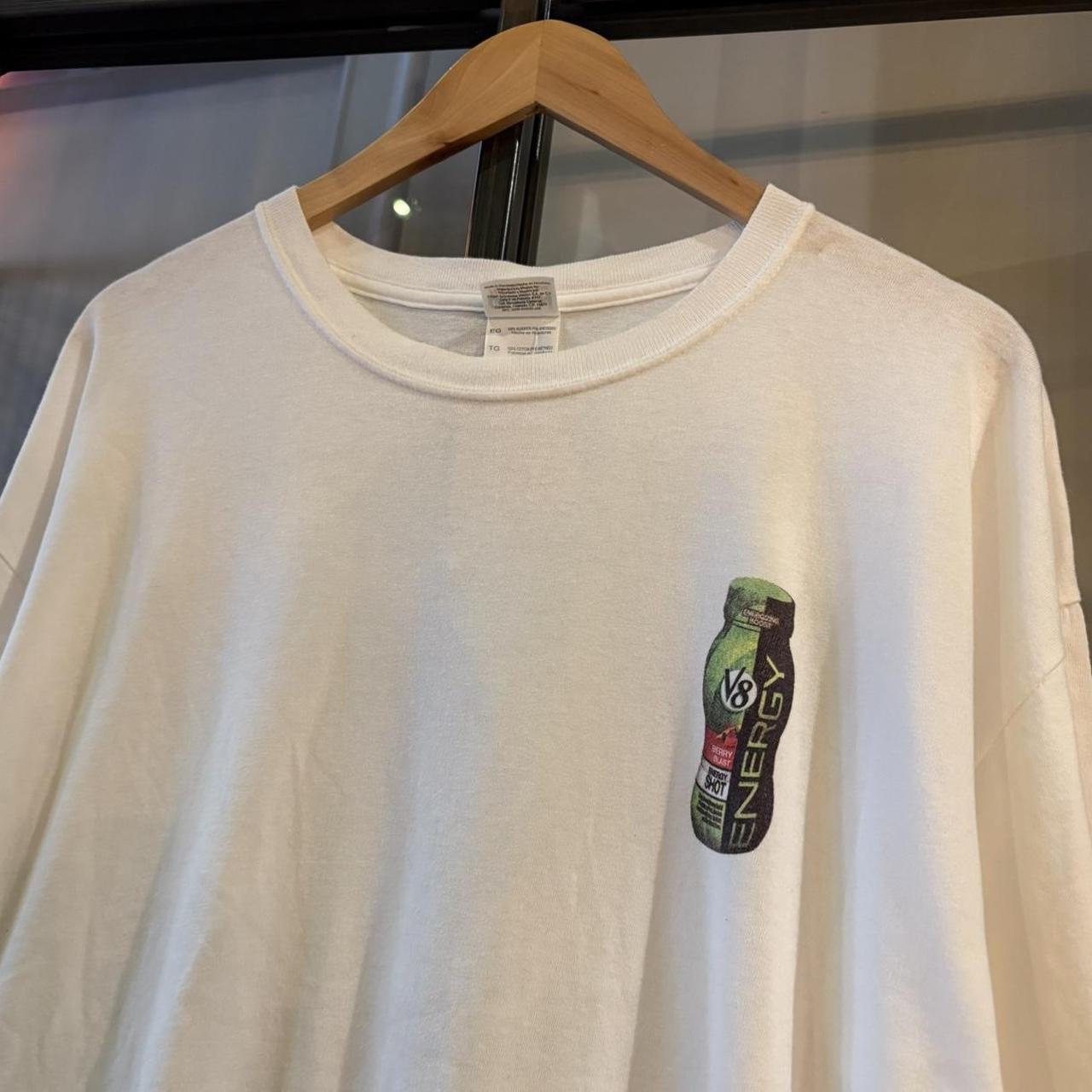 TEE620F - Vintage Retro Essential White V8 Energy Shot Graphic Print Top Tee T-shirt #90s #graphic #kyle #energydrink #v8energy