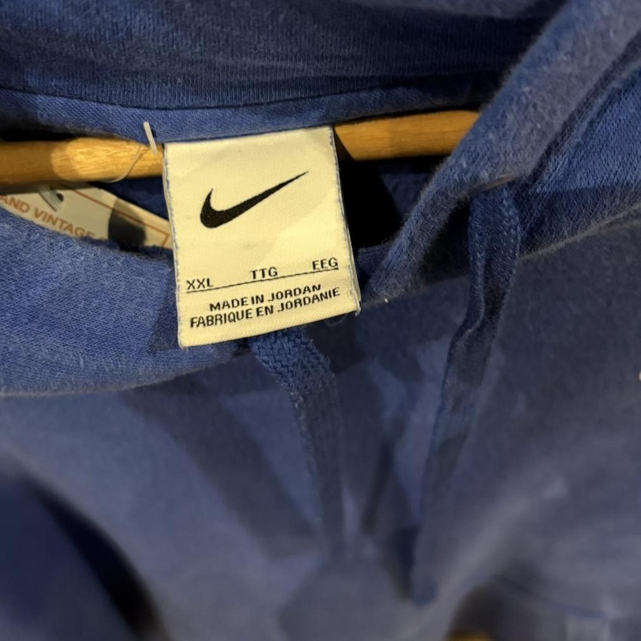 MA0202BC-P - Vintage Retro Essential Blue Nike Sweatshirt Hoodie with embroidered swoosh logo #90s #sportswear #essential #nike #y2k