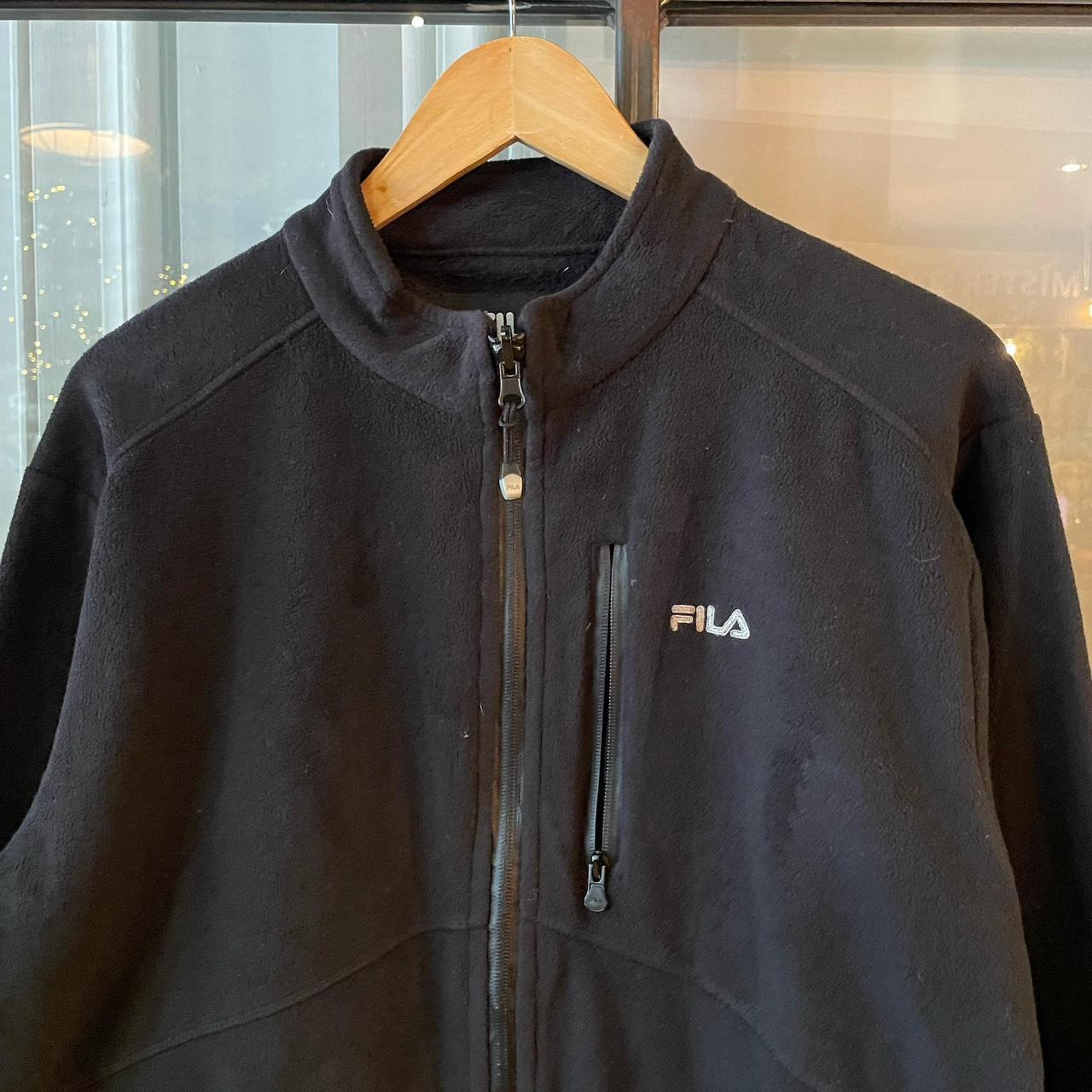 WDB058BR - Vintage retro essential Black Fila zip up outdoor fleece jacket #Fila #outdoor #expedition #hike #gorpcore