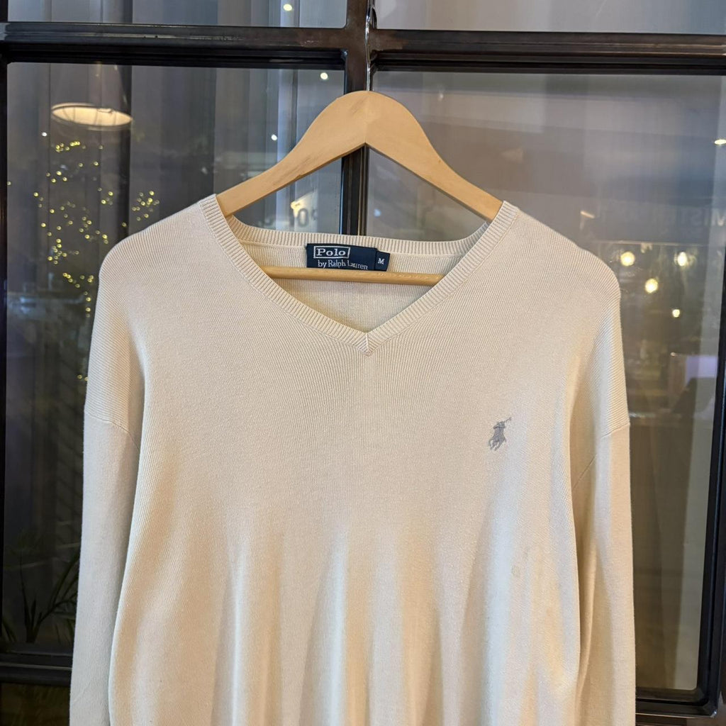 SWT574BR - Vintage Retro Essential Beige Polo Ralph Lauren sweatshirt v-neck knit Jumper #poloralphlauren #preppy #knitjumper #knitted