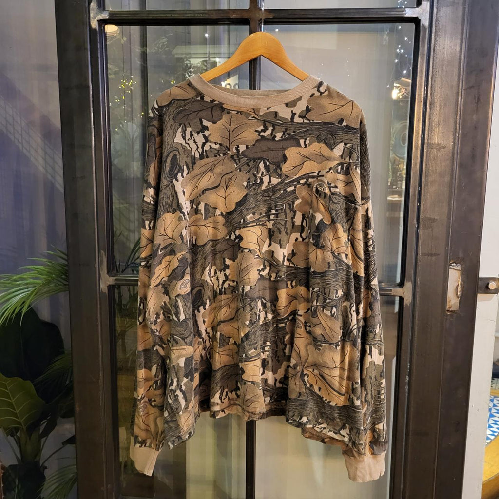 RTT188 - Vintage Retro essential adult mens RealTree Camouflage Khaki Green Brown Field Hunting graphic print Longsleeve Top T-Shirt Tee #realtree #longsleeve #camo #utility