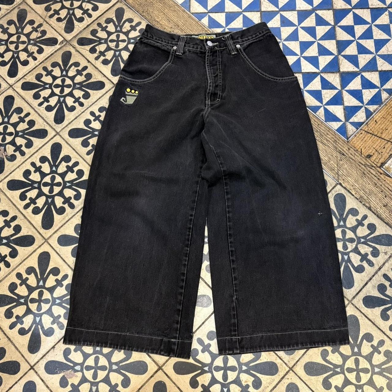 BR1710A - American Vintage Retro Essential  JNCO Black Wash Denim Shorts Jorts with detailed embroidered patch Logos hip hop baggy wide leg 90s 00s y2k grunge streetwear style workwear #hiphop #90s #jorts #skater #jnco