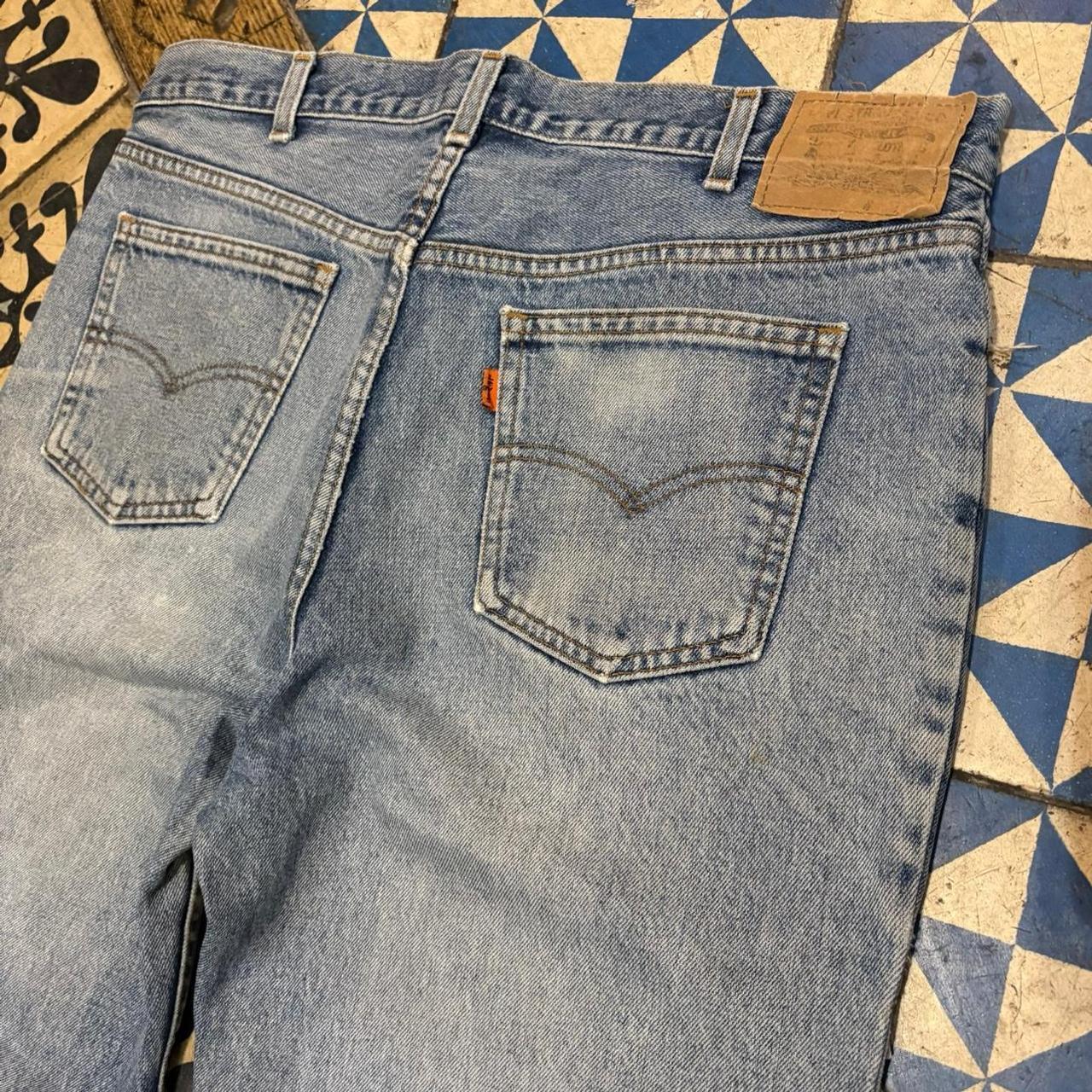 BR2401DD-F - Vintage retro essential  Levi's 501 Light Blue Wash Denim Jeans Trousers pants #denim #straightlef #levis #levis501 #lightwash