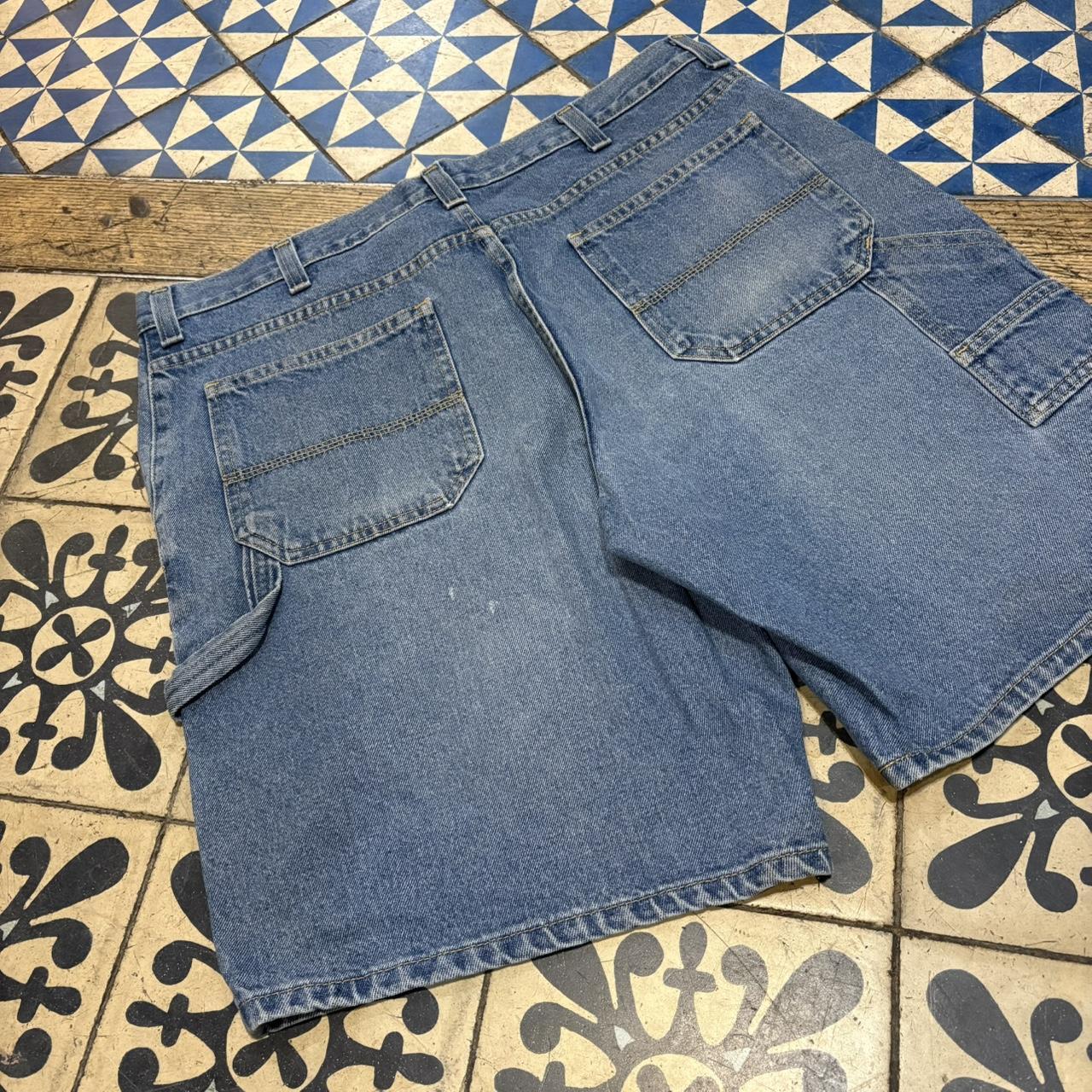 JRT134 - Vintage Retro Essential Mid Blue Wash Denim Shorts Jorts with detailed patch Logo carpenter workwear #hiphop #90s #jorts #skater