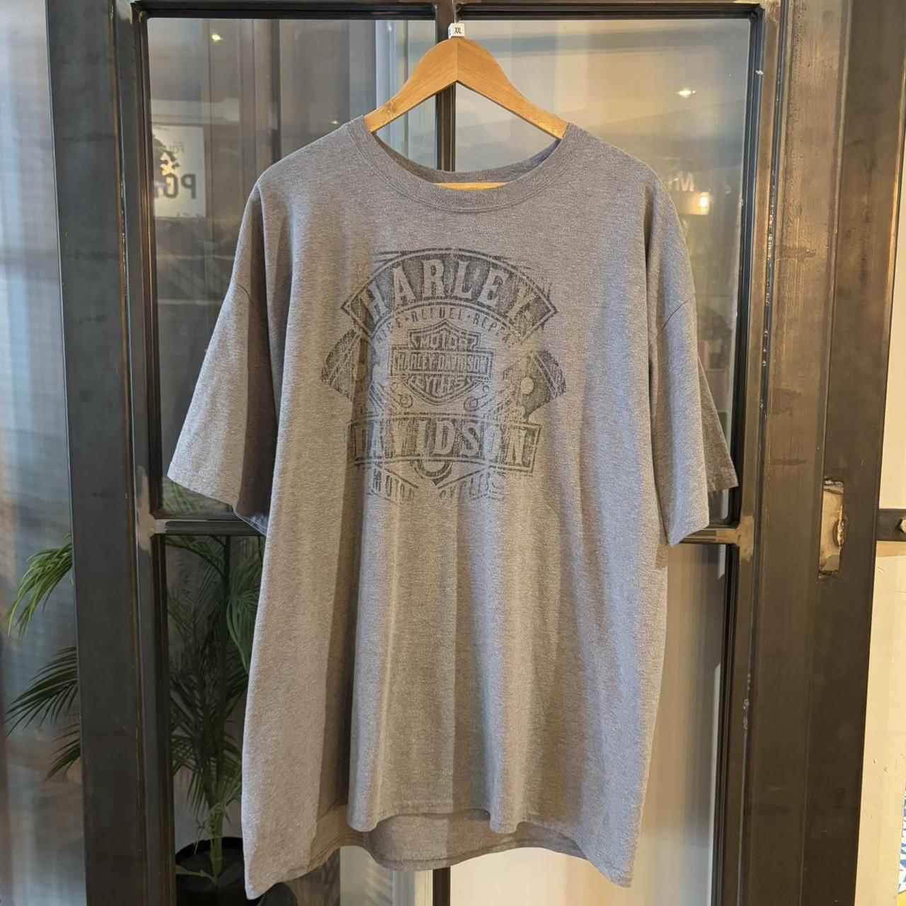 BR2306IV-P -  Vintage Retro Essential Harley Davidson Pomona Valley, Montclair, California Grey Graphic Print Top Tee T-shirt #graphic #motorcycles #biker #harley #harleydavidson