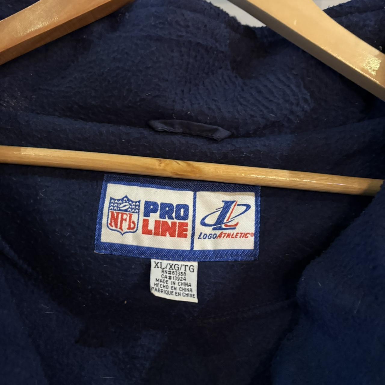 SWT664F - Vintage retro essential Navy NFL Pro Line Logo Athletic Denver Broncos full zip up outdoor sweatshirt fleece jacket #pullover #sportswear #nfl #denver #broncos