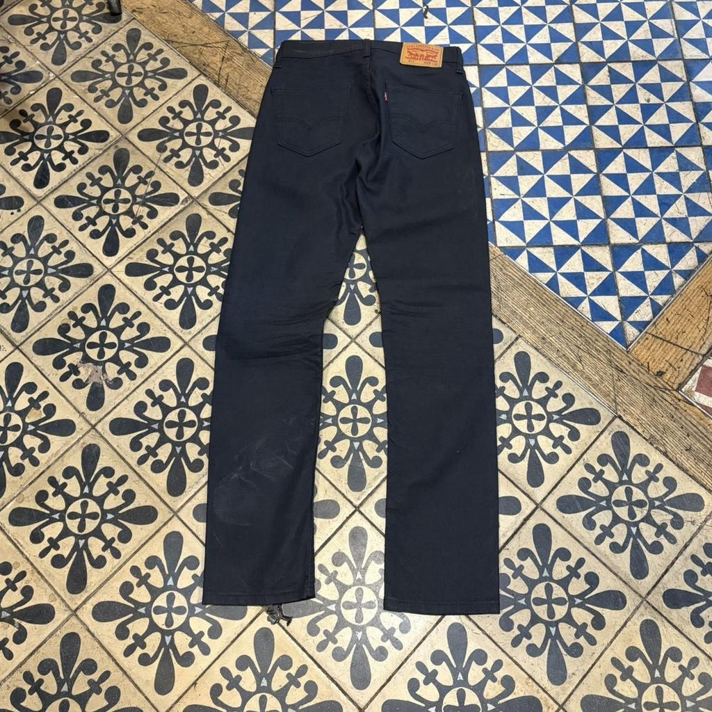 TRW428BR - Vintage retro essential Levi’s 511 Dark Blue Wash Denim Jeans Trousers pants #denim #straightleg  #levis #levis511