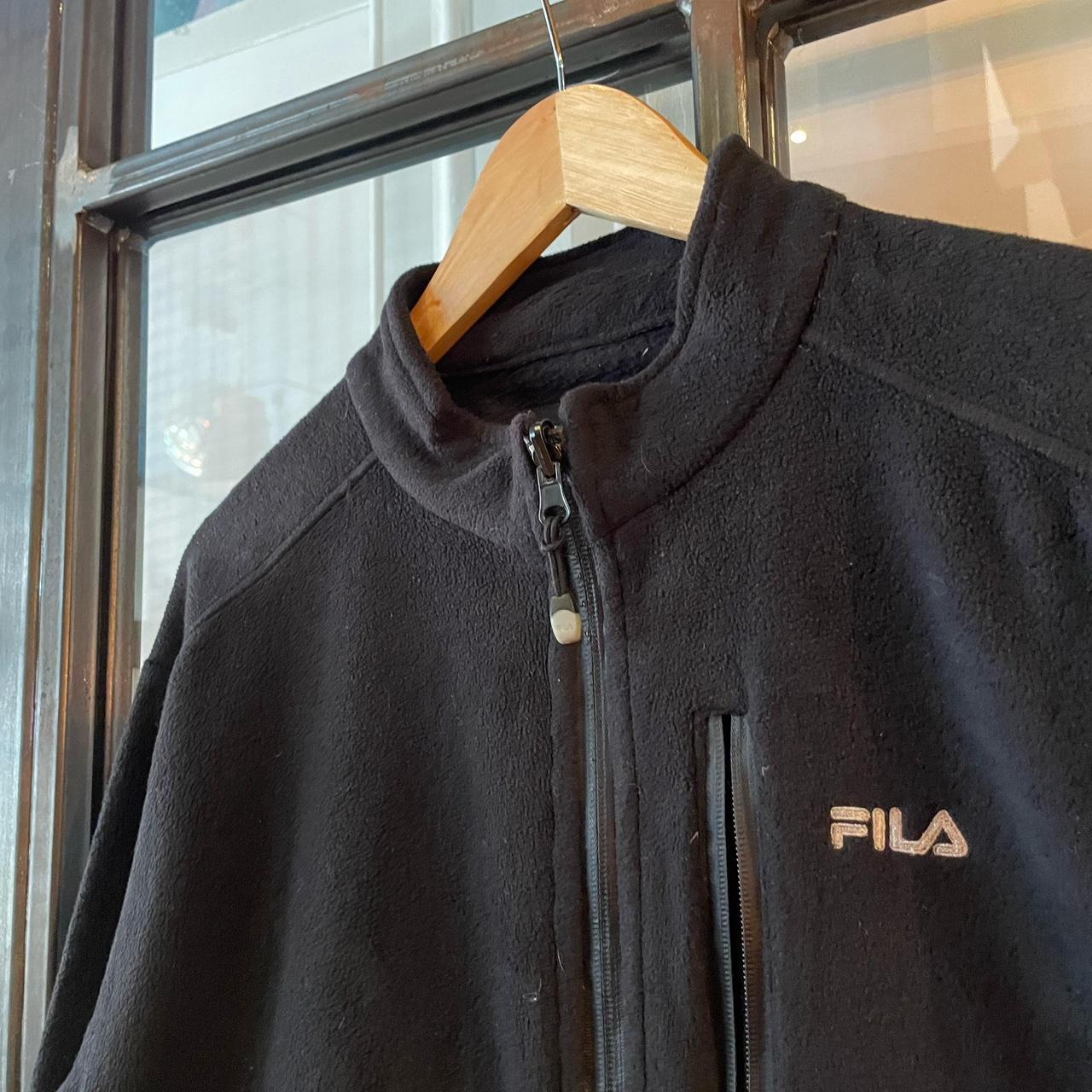WDB058BR - Vintage retro essential Black Fila zip up outdoor fleece jacket #Fila #outdoor #expedition #hike #gorpcore