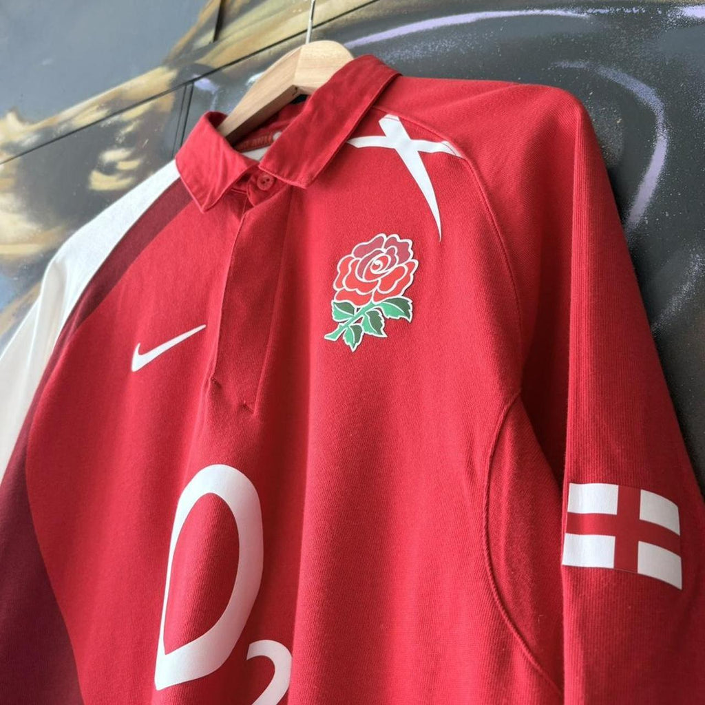 VIN1403B-U - Vintage Retro Essential Nike O2 England 2007-09 Away Collared Rugby Union Longsleeve Jersey Shirt top with embroidered Rose, England Flag and Swoosh logo and printed sponsorships #sportswear #rugby #o2 #jersey #england