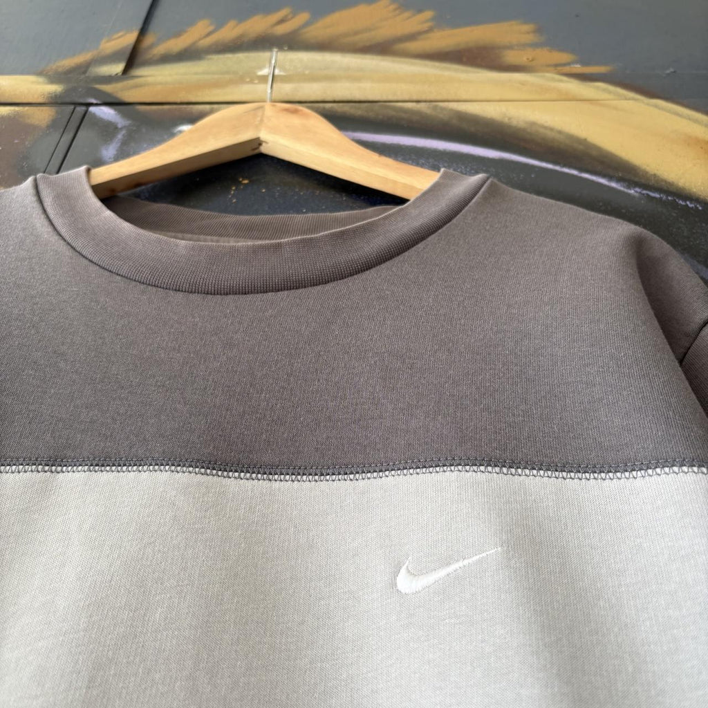 Vintage Nike Sweatshirt Mens XL Grey White Solo Swoosh Striped Pullover Jumper Top 90s Y2K 00s