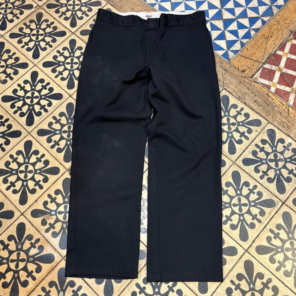 BR1011DA-F - Vintage retro essential Black Dickies Straight Leg Trousers pants casual workwear #skater #utility #workwear #straightleg #dickies