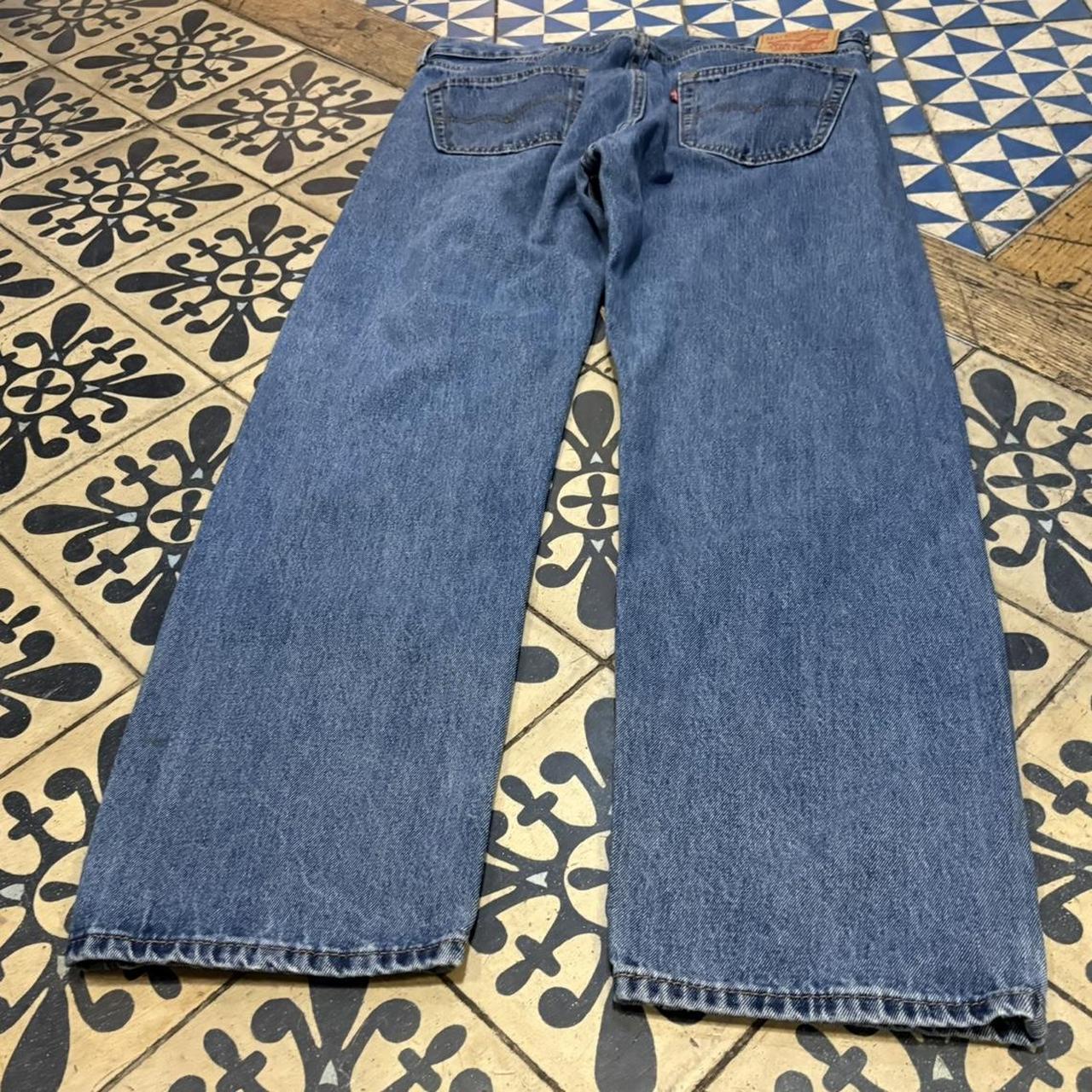 TRW602-P - Vintage retro essential Levi’s 505 Blue Wash Denim Jeans Trousers pants #denim #straightleg #levis #levis505 #jeans