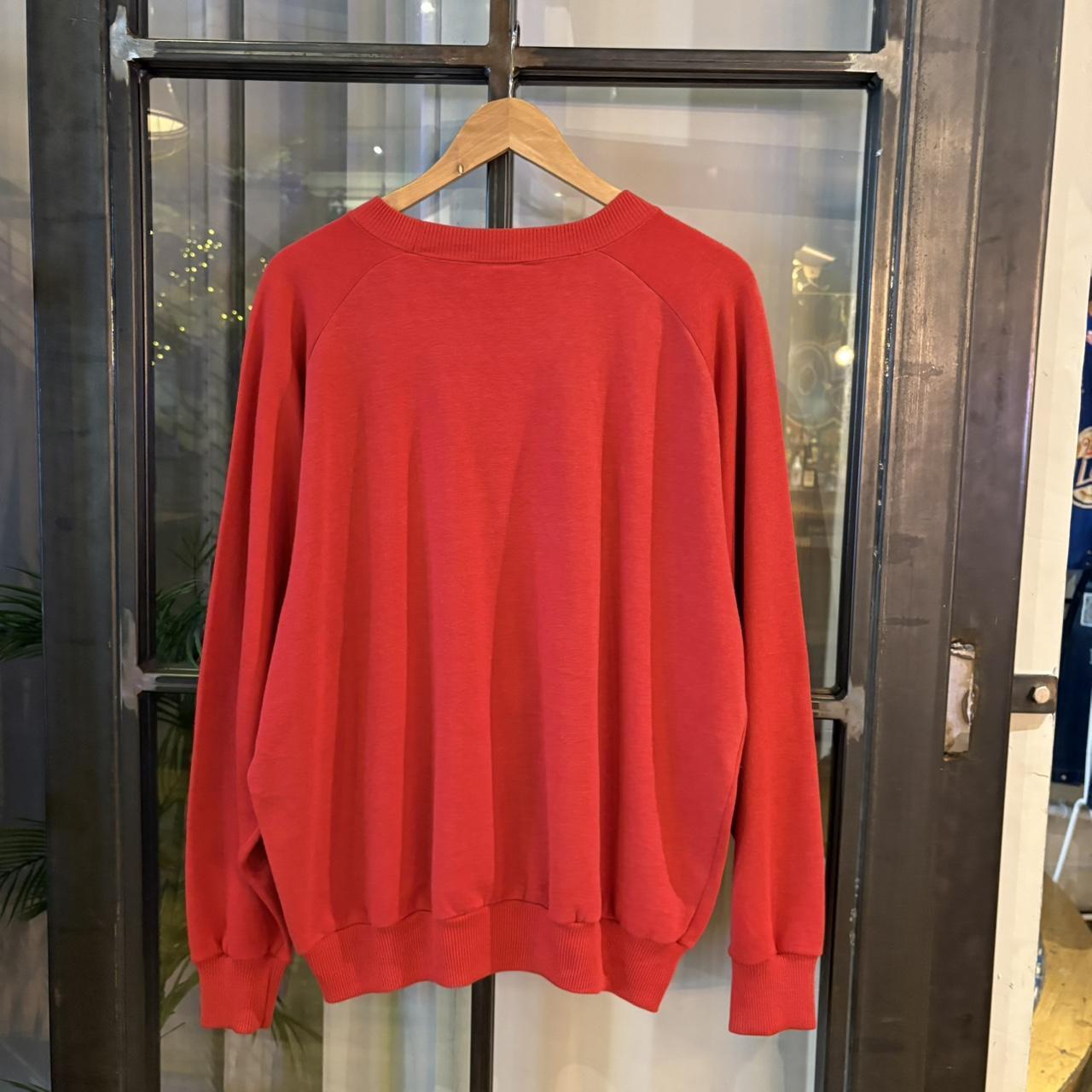 Vintage Retro Essential Red 80s / 90s Nike Crewneck Jumper Sweatshirt with print logo #90s #sportswear #essential #80s #nike