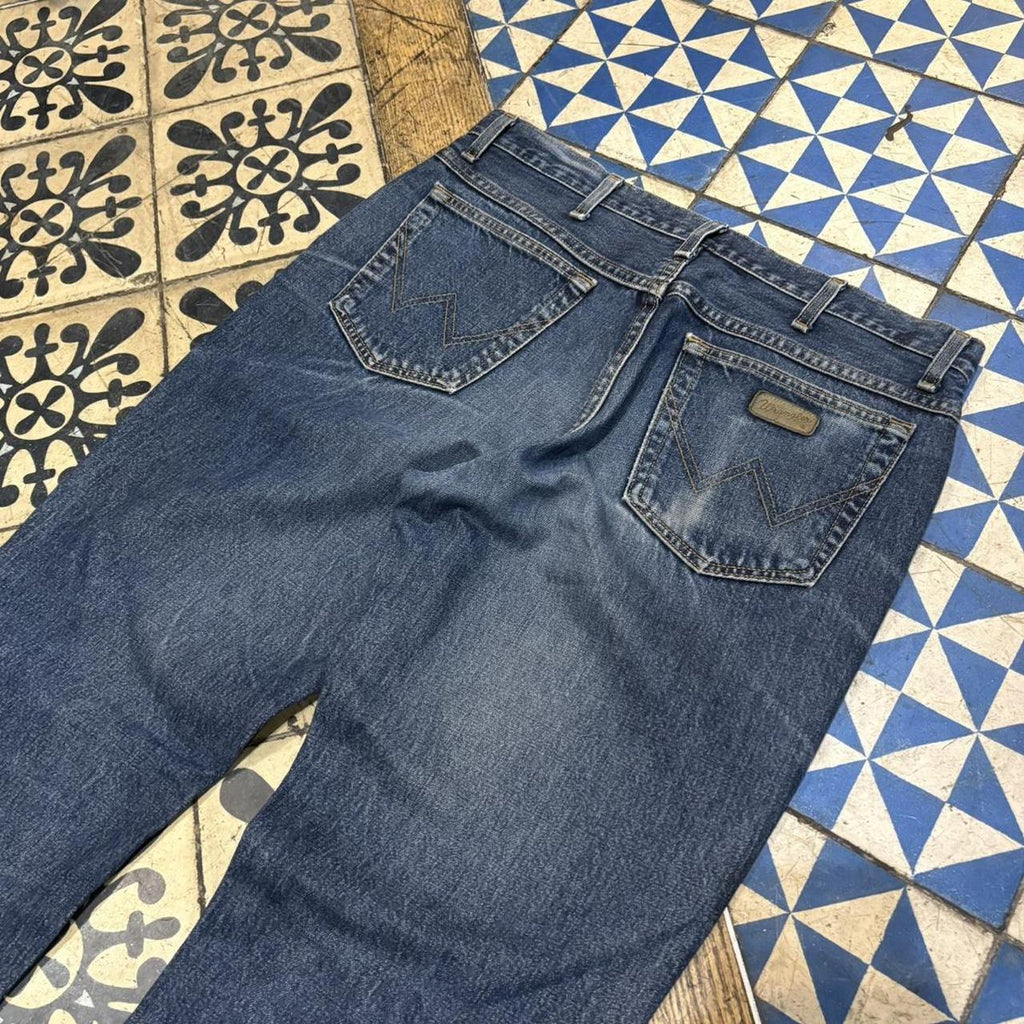 0125A75BR - Vintage retro essential  Wrangler Dark Blue Wash Denim Jeans Trousers pants #denim #wrangler #denimjeans