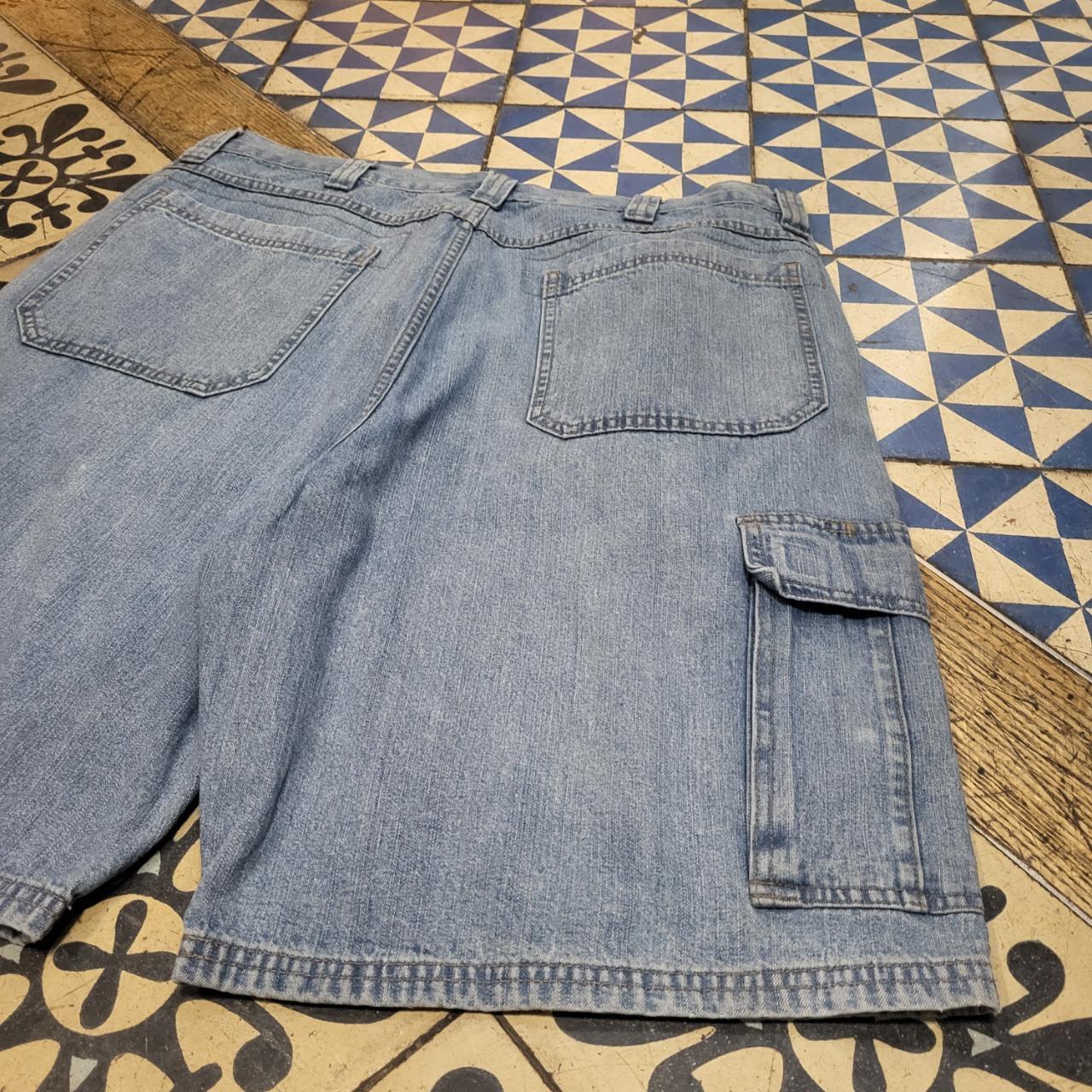 JRT316 - Vintage Retro Denim Oversized Baggy Shorts Jorts with detailed embroidered Logo graphic carpenter workwear Old School Hip Hop skate grunge faded 90s Y2K style