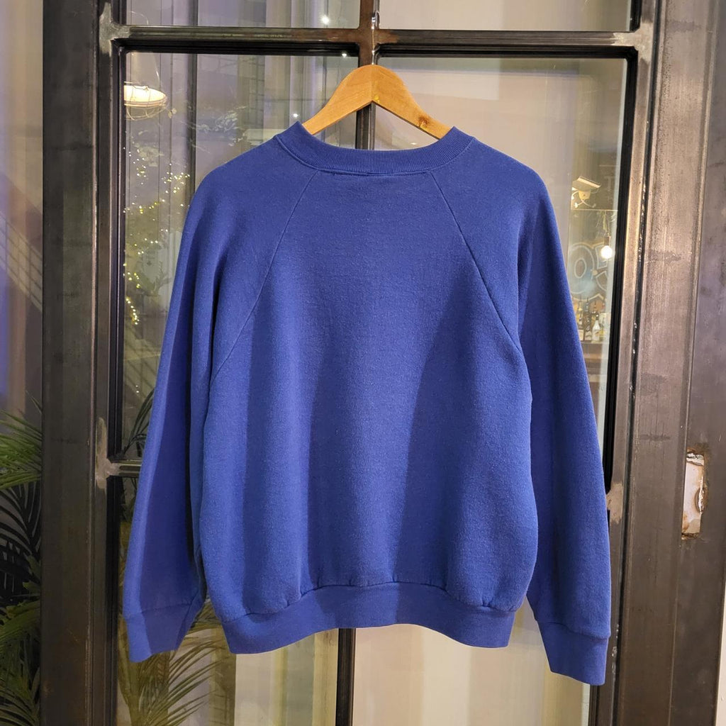 Vintage Retro Essential adult Taz Tasmanian Devil Looney Tunes Happy Holiday Blue sweatshirt with graphic print spellout chest logo 90s y2k style wide boxy fit