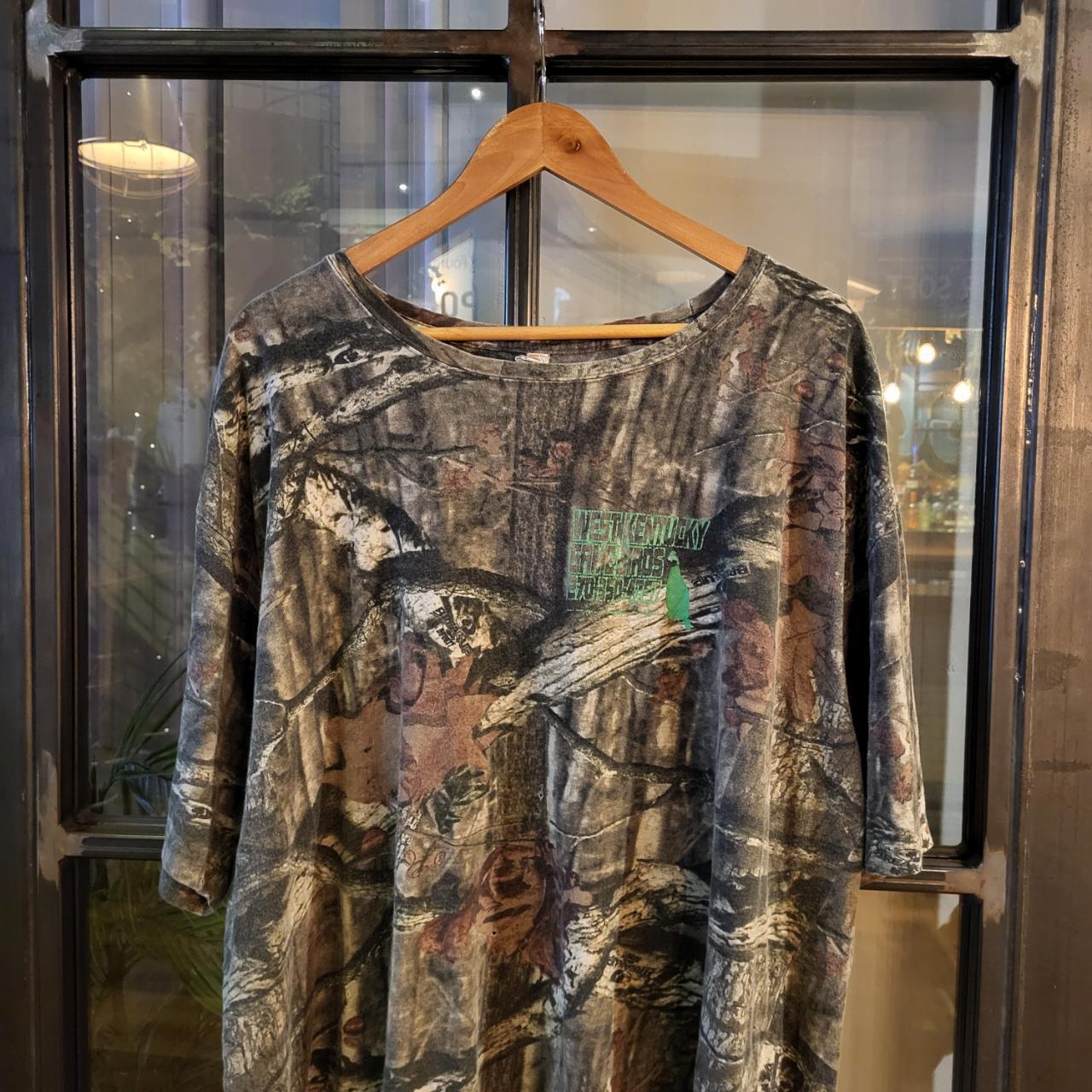 RTT135 - Vintage Retro essential RealTree Camouflage Khaki Green Brown Field Hunting graphic print Top T-Shirt Tee #realtree #utility #camo #hunting