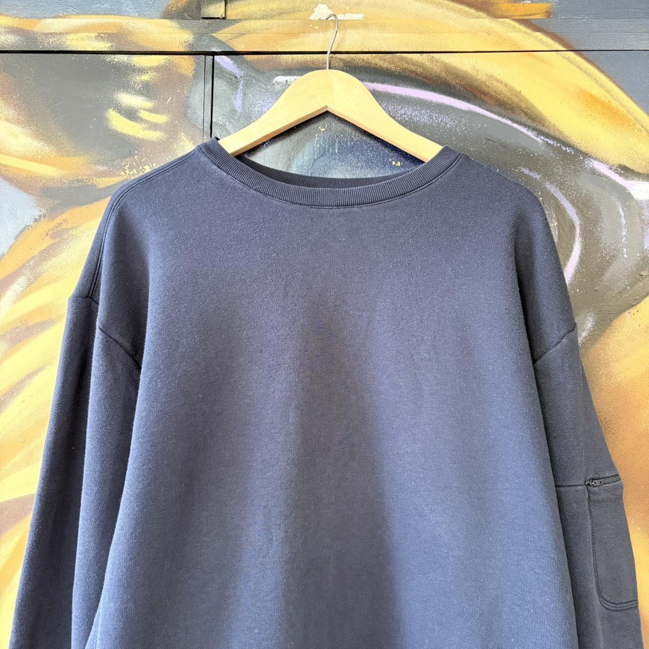 BR1912AMK-U - Vintage Retro Essential Nike Navy Crewneck Jumper Sweatshirt with embroidered swoosh patch logo #90s #sportswear #essential #y2k #nike